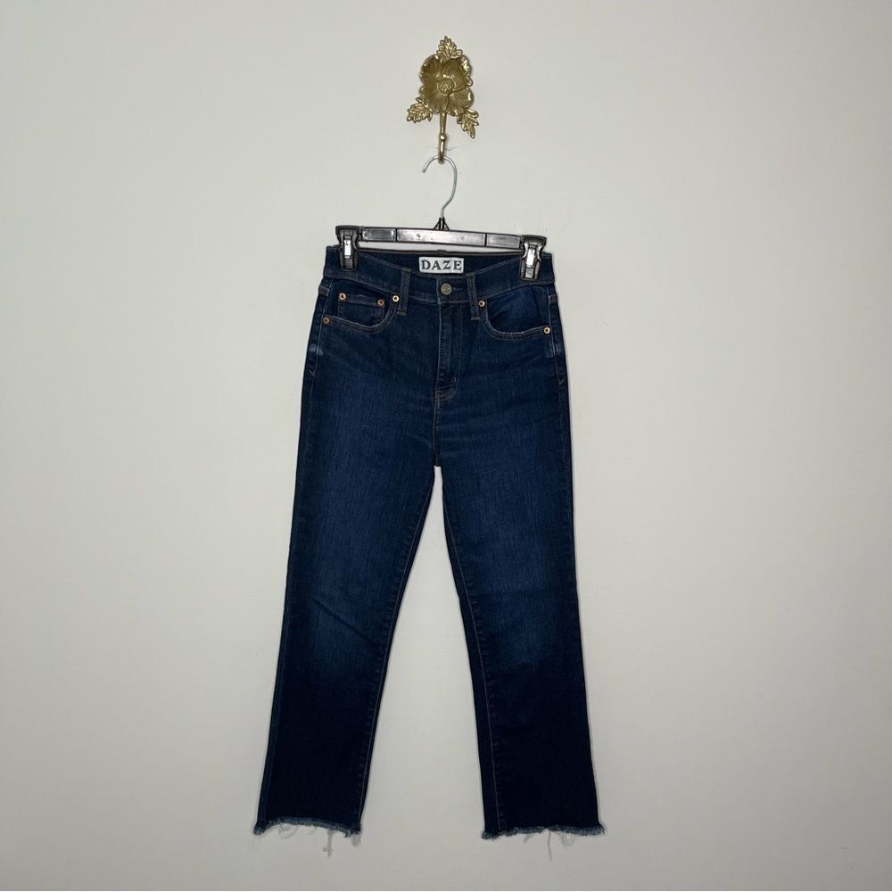 DAZE Straight Cut Off Jeans 25